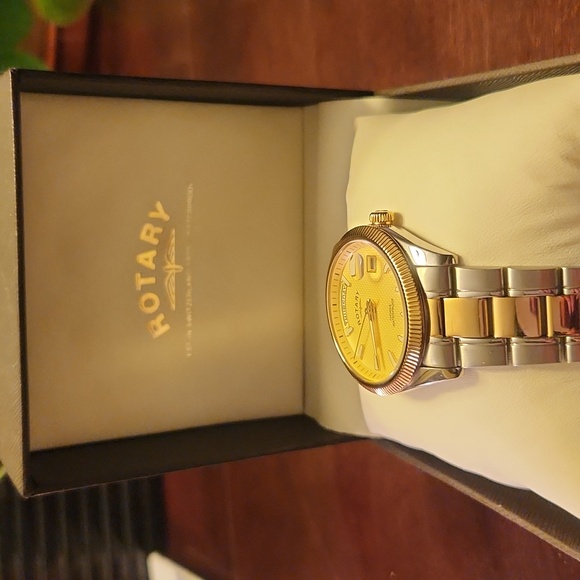 Rotary Watch - Picture 3 of 14